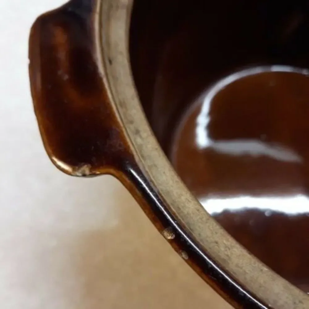 Vintage Monmouth Pottery Maple Leaf Brown Beehive Ovenproof 2 Qt Bean Pot no lid
